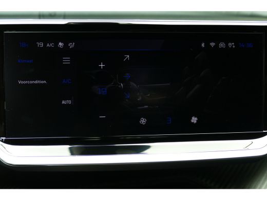 Peugeot e-2008 136PK 50KWH GT / CAMERA V+A / KEYLESS / FULL-LED / 17"LMV /  NAVI / CLIMA / PDC / BLUETOOTH / CRU... ActivLease financial lease