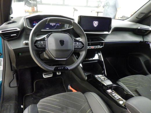 Peugeot e-2008 EV GT Avantage 54 kWh | Fase 3 laden | SOH 98% | Massage | Luxe stoelen | Warmtepomp | Navigatie ... ActivLease financial lease
