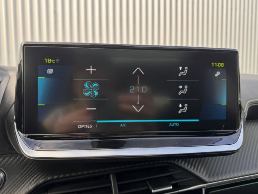 Peugeot e-208 EV GT Pack 50 kWh SOH 97,19% | Alcantara Interieur | Stoelverwarming | Camera | Apple Carplay / A... ActivLease financial lease