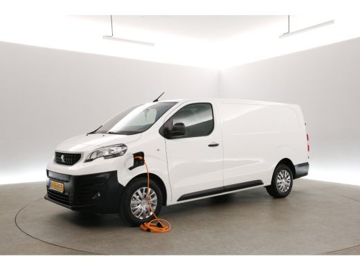 Peugeot e-Expert 50 kWh L3H1 | Snelladen | SOH 92% | Airco | Cruise | Camera | 3 Zits | Carplay | Trekhaak | Parke... ActivLease financial lease