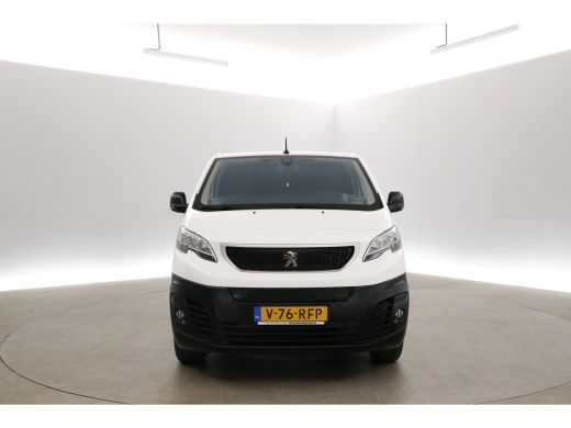 Peugeot e-Expert 50 kWh L3H1 | Snelladen | SOH 92% | Airco | Cruise | Camera | 3 Zits | Carplay | Trekhaak | Parke... ActivLease financial lease