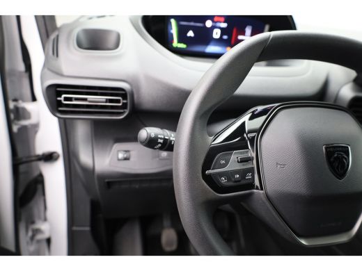 Peugeot Partner 1.5 BlueHDi 100 S&S L1 | Camera | All seasons | Airco | Trekhaak | Navi | Dodehoek detectie | ActivLease financial lease