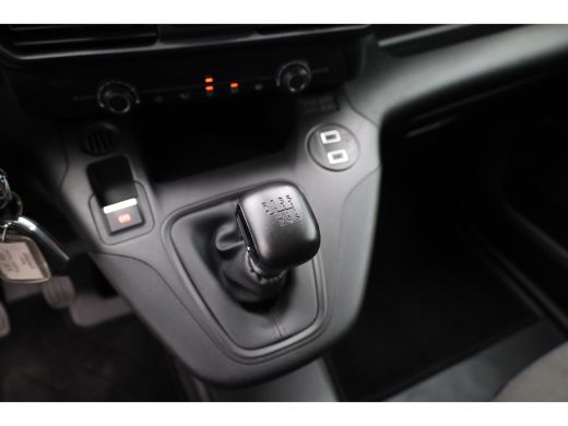 Peugeot Partner 1.5 BlueHDi 100 S&S L1 | Camera | All seasons | Airco | Trekhaak | Navi | Dodehoek detectie | ActivLease financial lease