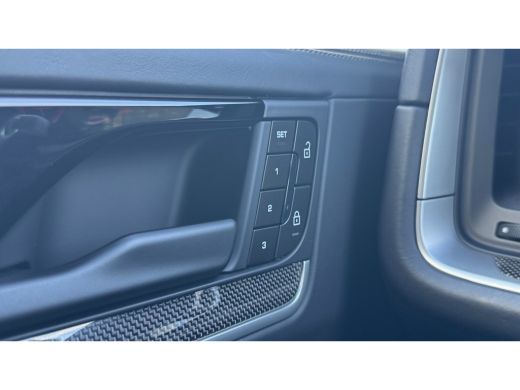 Porsche Cayenne 3.0 E-HYBRID 469PK / NAVI / LEDER / CLIMA / LED-MATRIX / 1E EIGENAAR / ORG. NL / BTW AUTO / PANO... ActivLease financial lease