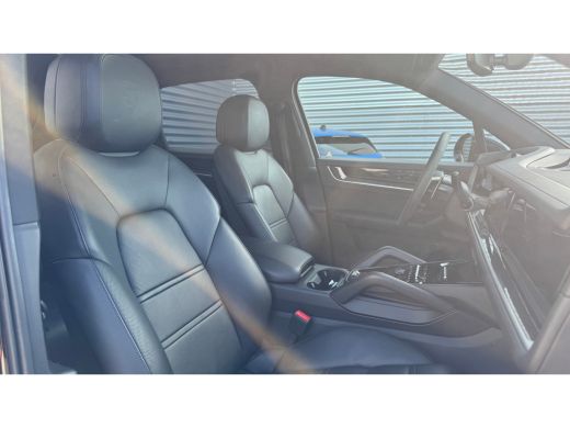 Porsche Cayenne 3.0 E-HYBRID 469PK / NAVI / LEDER / CLIMA / LED-MATRIX / 1E EIGENAAR / ORG. NL / BTW AUTO / PANO... ActivLease financial lease