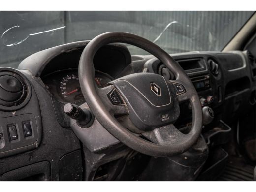 Renault Master 2.3 dCi 130 PK | L3H2 | 3-Zits | Camera | Cruise | Airco ActivLease financial lease