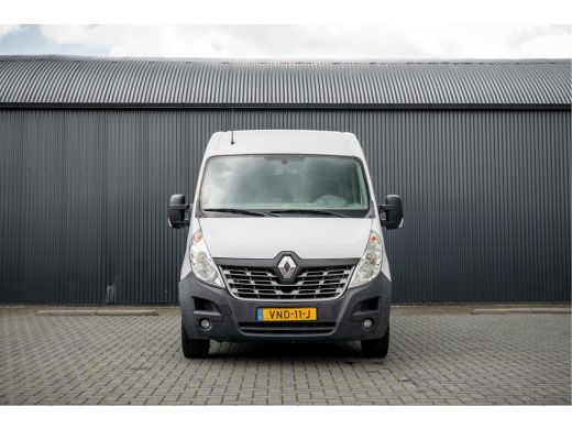 Renault Master 2.3 dCi 130 PK | L3H2 | 3-Zits | Camera | Cruise | Airco ActivLease financial lease