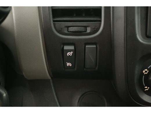 Renault Trafic 1.6 dCi T27 L1H1 | Airco | Cruise | 3 Zits | Trekhaak | Parkeersens. | Imperiaal ActivLease financial lease