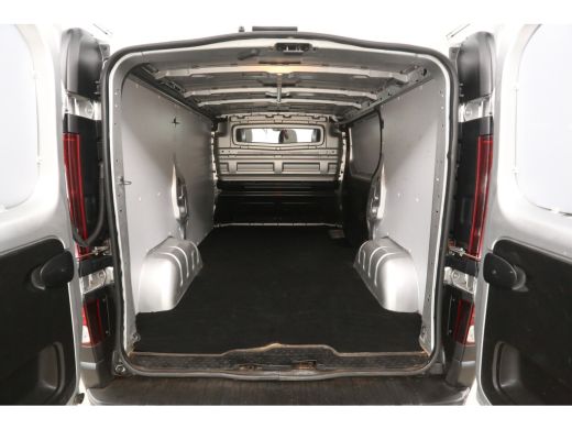 Renault Trafic 1.6 dCi T27 L1H1 | Airco | Cruise | 3 Zits | Trekhaak | Parkeersens. | Imperiaal ActivLease financial lease