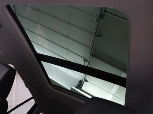 Skoda Enyaq iV 60 | SOH 92,1 % | Trekhaak | Pano.Dak | LED | Stoelverwarming | Navigatie | Apple Carplay | ActivLease financial lease
