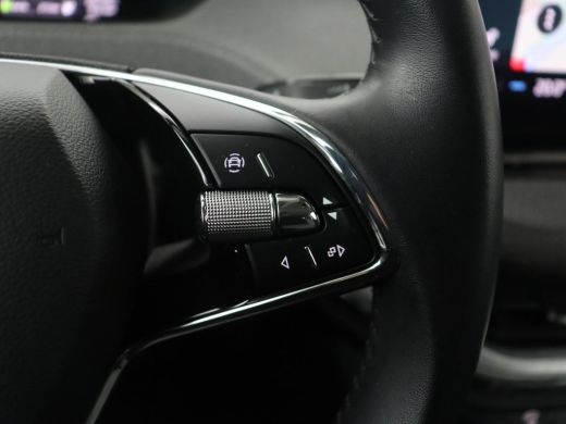Skoda Enyaq iV 60 | SOH 92,1 % | Trekhaak | Pano.Dak | LED | Stoelverwarming | Navigatie | Apple Carplay | ActivLease financial lease