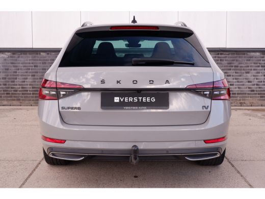 Skoda Superb Combi 1.4 TSI iV Sportline Business | Elek. Trekhaak | Memory | Sfeerverlichting | Carplay | Navi | ActivLease financial lease