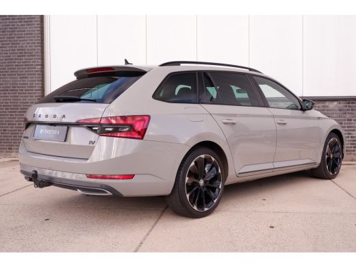 Skoda Superb Combi 1.4 TSI iV Sportline Business | Elek. Trekhaak | Memory | Sfeerverlichting | Carplay | Navi | ActivLease financial lease