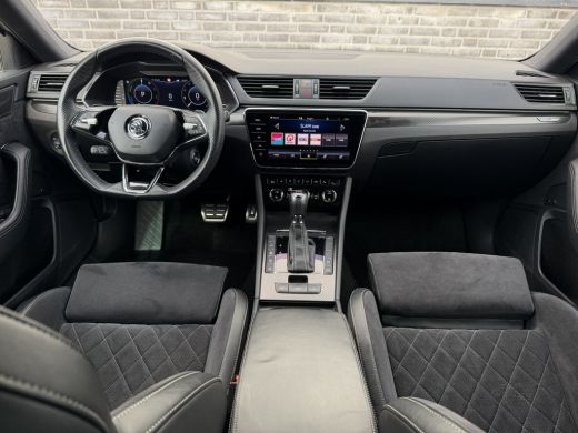 Skoda Superb Combi 1.4 TSI iV Sportline Business | Elek. Trekhaak | Memory | Sfeerverlichting | Carplay | Navi | ActivLease financial lease