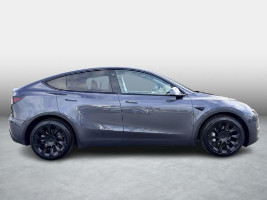 Tesla Model Y Long Range AWD 75 kWh SOH 92,7% | Autopilot | 20'' LM ( &euro; 2.300 ) | 3 Fase | Stoelverwarming Voor... ActivLease financial lease