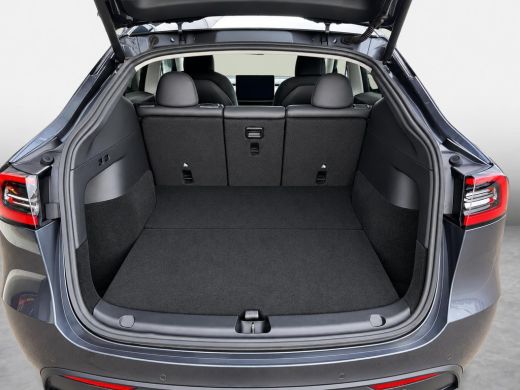 Tesla Model Y Long Range AWD 75 kWh SOH 92,7% | Autopilot | 20'' LM ( &euro; 2.300 ) | 3 Fase | Stoelverwarming Voor... ActivLease financial lease