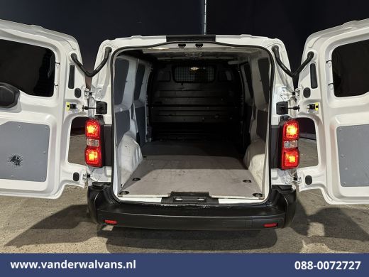 Toyota ProAce 2.0 D-4D 123pk L3H1 Euro6 Airco | Camera | Apple Carplay | Cruisecontrol Android Auto, Parkeersen... ActivLease financial lease