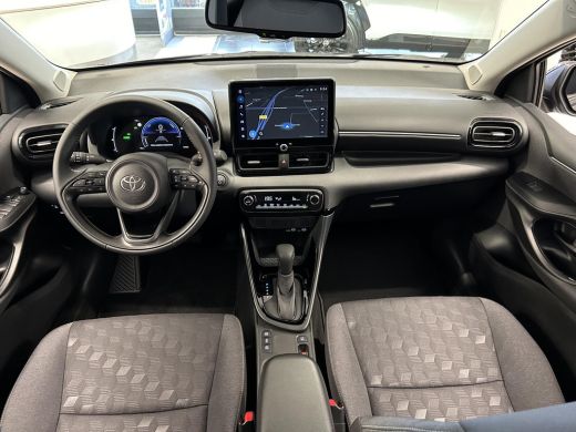 Toyota Yaris 1.5 Hybrid 115 Dynamic **NIEUWE AUTO/ DIRECT LEVERBAAR** ActivLease financial lease