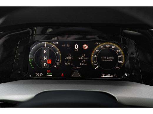Volkswagen Golf 1.5 eHybrid Life Edition 204PK | Panoramadak | SOH 100% | ActivLease financial lease