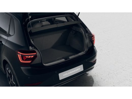 Volkswagen Polo 1.0 TSI R-Line Edition | 'R-Line' bekleding | Achteruitrijcamera | Banden 215/45 R17 91W xl ActivLease financial lease