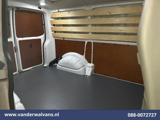Volkswagen Transporter 2.0 TDI 111pk L1H1 Euro6 Airco | Navigatie | LM Velgen | Cruisecontrol | Apple Carplay Parkeersen... ActivLease financial lease