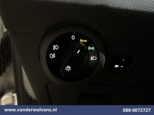Volkswagen Transporter 2.0 TDI 111pk L1H1 Euro6 Airco | Navigatie | LM Velgen | Cruisecontrol | Apple Carplay Parkeersen... ActivLease financial lease