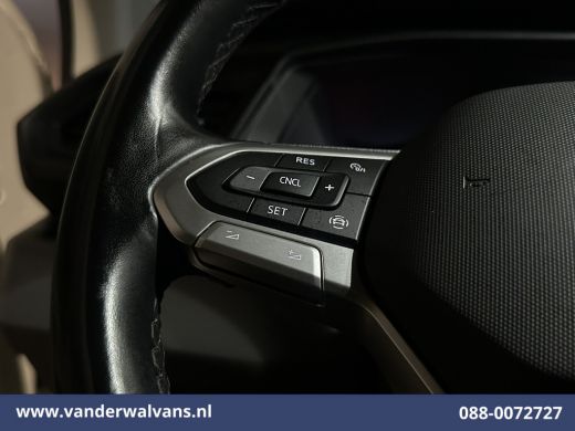 Volkswagen Transporter 2.0 TDI 111pk L1H1 Euro6 Airco | Navigatie | LM Velgen | Cruisecontrol | Apple Carplay Parkeersen... ActivLease financial lease