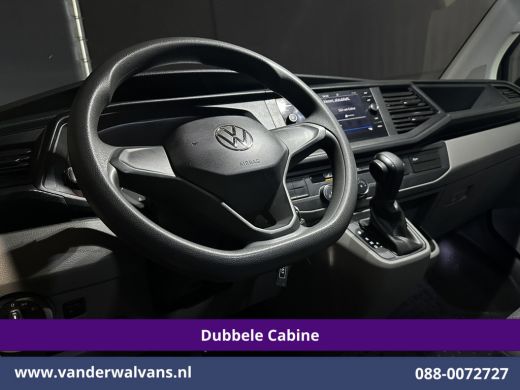 Volkswagen Transporter 2.0 TDI 150pk Automaat L2H1 Dubbele Cabine Euro6 Airco | 6-Zits | Camera | Navigatie | Apple Carp... ActivLease financial lease