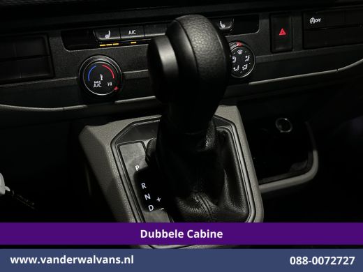 Volkswagen Transporter 2.0 TDI 150pk Automaat L2H1 Dubbele Cabine Euro6 Airco | 6-Zits | Camera | Navigatie | Apple Carp... ActivLease financial lease