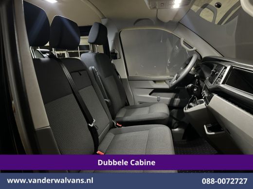 Volkswagen Transporter 2.0 TDI 150pk Automaat L2H1 Dubbele Cabine Euro6 Airco | 6-Zits | Camera | Navigatie | Apple Carp... ActivLease financial lease