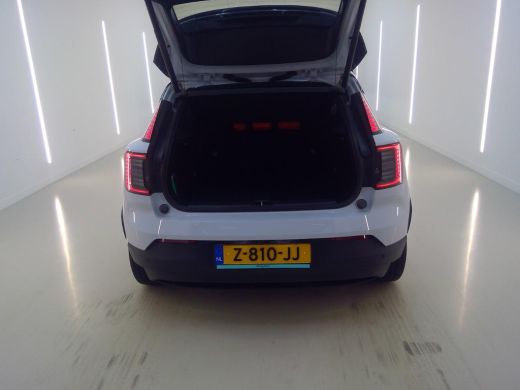 Volvo  EX30 Single Motor Extended Range Plus 69 kWh | Afwijkende dakkleur | Armsteun voor | Audio installatie... ActivLease financial lease