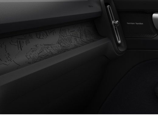 Volvo  EX40 Single Motor Extended Range Plus Europa 82 kWh | Achterbank verwarmd | Achteruitrijcamera | Afwij... ActivLease financial lease