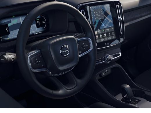 Volvo  EX40 Single Motor Extended Range Plus Europa 82 kWh | Achterbank verwarmd | Achteruitrijcamera | Afwij... ActivLease financial lease