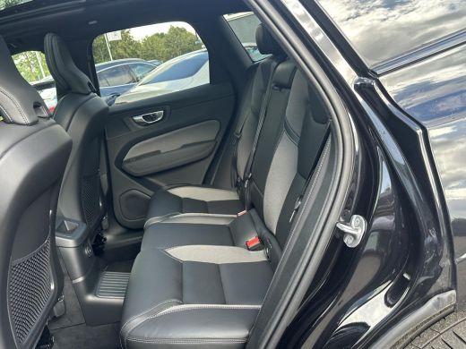 Volvo  XC60 2.0 T6 Plug-in hybrid AWD Plus Black Edition VAN: 59.900,- ND: 56.877,- UW HERSTVOORDEEL: 2.023,-... ActivLease financial lease