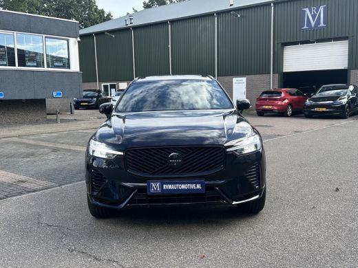 Volvo  XC60 2.0 T6 Plug-in hybrid AWD Plus Black Edition VAN: 59.900,- ND: 56.877,- UW HERSTVOORDEEL: 2.023,-... ActivLease financial lease