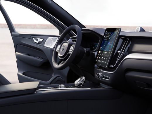 Volvo  XC60 2.0 T8 Plug-in hybrid AWD Ultra Dark Exec. Ed. | Achterbank verwarmd | Alarmsysteem | Apple Carpl... ActivLease financial lease