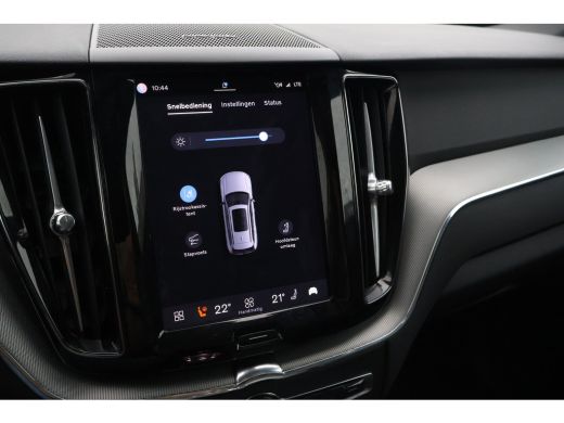 Volvo  XC60 T6 Plus Black Edition | All Seasons | 21" | Pano | ActivLease financial lease