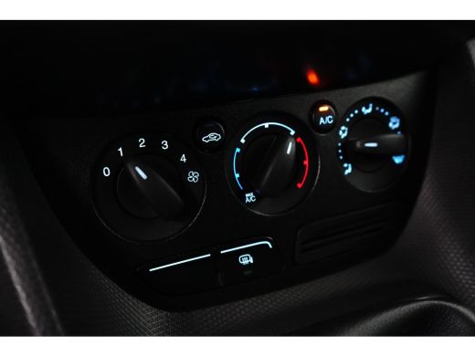 Ford Transit Connect 1.5 TDCI L1 Trend | 2 zitplaatsen rechtsvoor | Achteruitrijcamera | Airco ActivLease financial lease