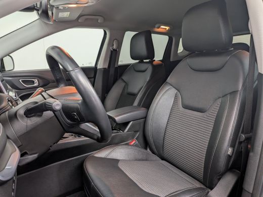 Jeep Compass 4xe 240 Plug-in Hybrid Electric Limited | NL-AUTO! | ADAPTIVE CRUISE | STOELVERWARMING | LANE ASS... ActivLease financial lease