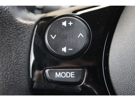 Peugeot 108 1.0 e-VTi Allure | Camera | Carplay | Climate | DAB | Lmv | Centrale deurvergrendeling | | Camera... ActivLease financial lease