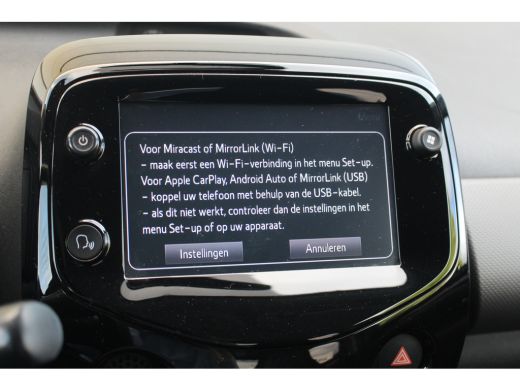 Peugeot 108 1.0 e-VTi Allure | Camera | Carplay | Climate | DAB | Lmv | Centrale deurvergrendeling | | Camera... ActivLease financial lease
