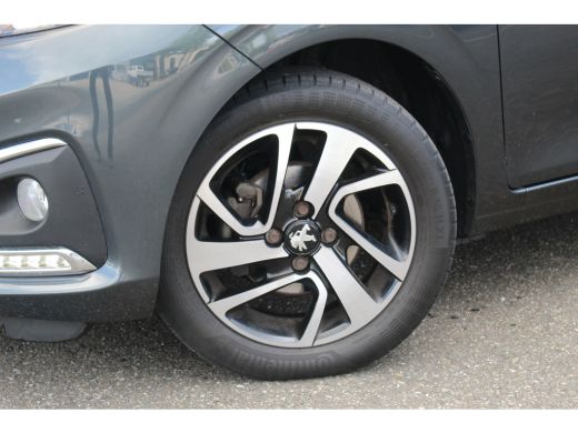 Peugeot 108 1.0 e-VTi Allure | Camera | Carplay | Climate | DAB | Lmv | Centrale deurvergrendeling | | Camera... ActivLease financial lease