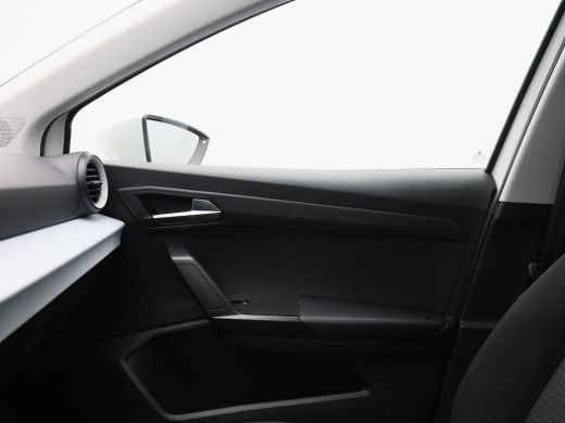 Seat Ibiza 1.0 MPi Style | Cruise Control | Airco | Virtual Cockpit | CarPlay | 15 Inch ActivLease financial lease
