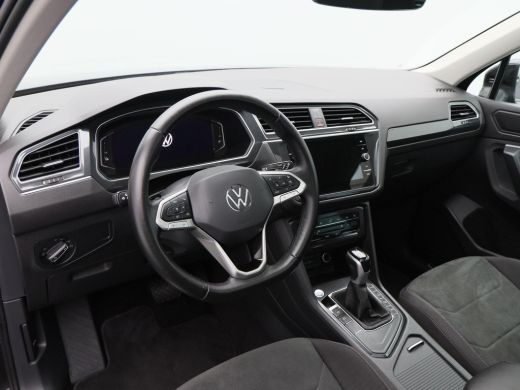 Volkswagen Tiguan 1.4 TSi eHybrid Elegance 245 Pk Automaat | Carplay | Virtual Cockpit | Keyless | Panoramadak | Le... ActivLease financial lease