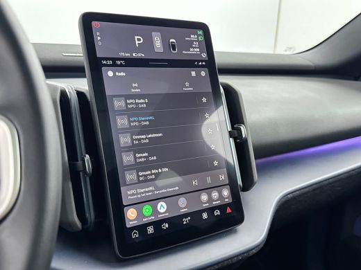 Volvo  EX30 Single Motor Extended Range Ultra 69 kWh | 19" | Panoramadak | Elektr. verst. Stoelen | 3D Camera... ActivLease financial lease