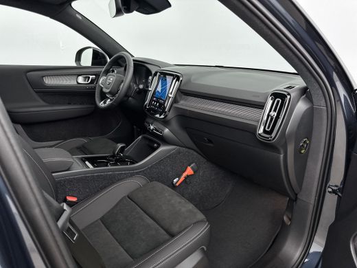Volvo  EX40 Single Motor 82kWh Ultra Europa | 19" Allseason | Getint Glas | Panoramadak | Elektr. verst. Stoe... ActivLease financial lease