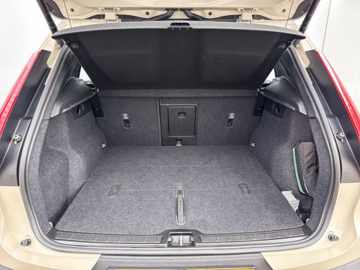 Volvo  EX40 Single Motor Extended Range Plus 82 kWh | 19" Allseaso | Trekhaak | Adaptieve Cruise | BLIS | Sto... ActivLease financial lease
