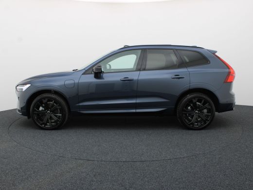 Volvo  XC60 2.0 T6 Plug-in hybrid AWD Plus Dark | Trekhaak | Panodak | Dode Hoek | 360 Camera | Harman Kardon... ActivLease financial lease