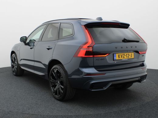 Volvo  XC60 2.0 T6 Plug-in hybrid AWD Plus Dark | Trekhaak | Panodak | Dode Hoek | 360 Camera | Harman Kardon... ActivLease financial lease
