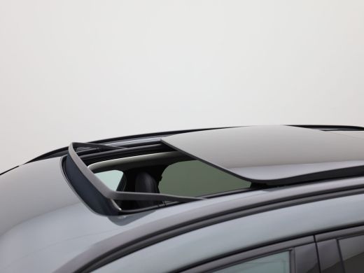 Volvo  XC60 2.0 T8 Plug-in hybrid AWD Plus Dark | Trekhaak | Panodak | Dode Hoek | 360 Camera | Harman Kardon... ActivLease financial lease
